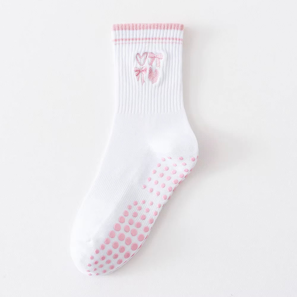 New Cotton Pilates Socks Harajuku Street Breathable Cherry Embroidery Socks Sweat-Absorbent Non-Slip Grip Yoga Socks