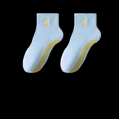 New Cotton Pilates Socks Harajuku Street Sweat-Absorbent Heart Embroidery Socks Non-Slip Grip Casual Mid Tube Socks