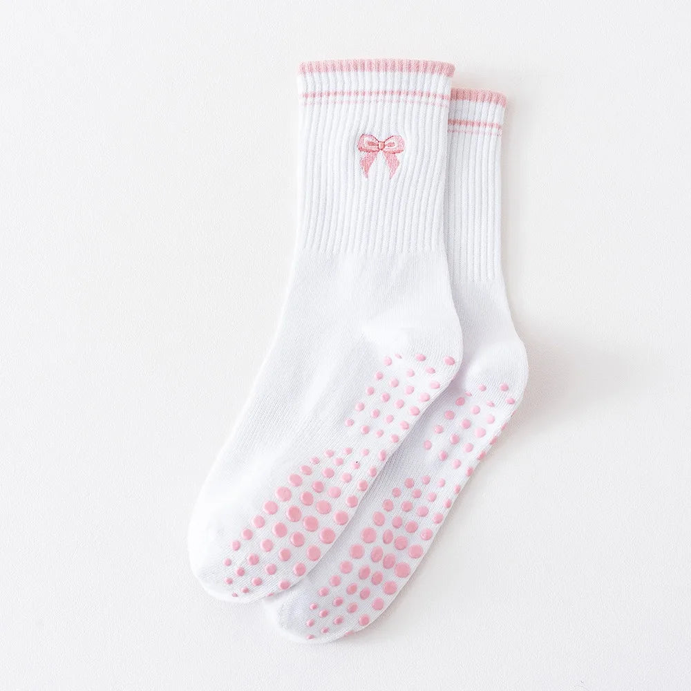 New Cotton Pilates Socks Harajuku Street Breathable Cherry Embroidery Socks Sweat-Absorbent Non-Slip Grip Yoga Socks