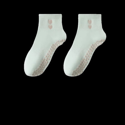 New Cotton Pilates Socks Harajuku Street Sweat-Absorbent Heart Embroidery Socks Non-Slip Grip Casual Mid Tube Socks