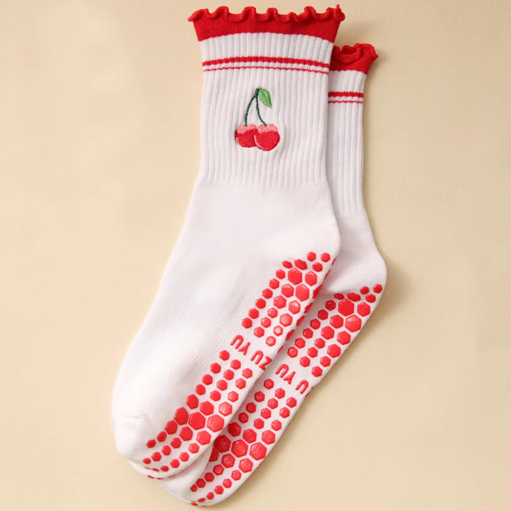 New Cotton Pilates Socks Harajuku Street Breathable Cherry Embroidery Socks Sweat-Absorbent Non-Slip Grip Yoga Socks