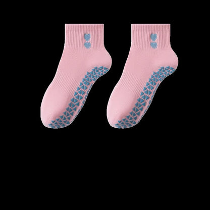 New Cotton Pilates Socks Harajuku Street Sweat-Absorbent Heart Embroidery Socks Non-Slip Grip Casual Mid Tube Socks