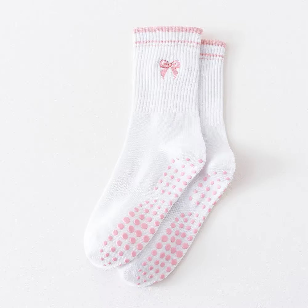 New Cotton Pilates Socks Harajuku Street Breathable Cherry Embroidery Socks Sweat-Absorbent Non-Slip Grip Yoga Socks