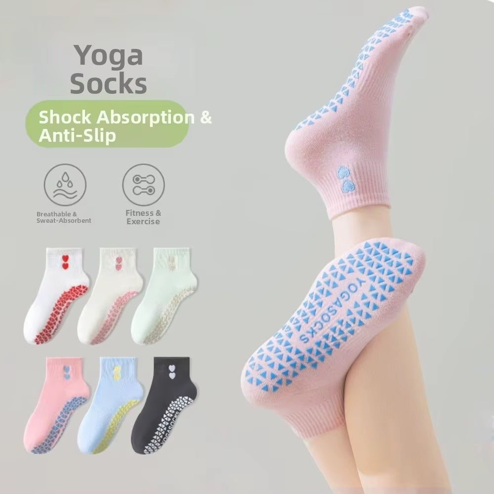 New Cotton Pilates Socks Harajuku Street Sweat-Absorbent Heart Embroidery Socks Non-Slip Grip Casual Mid Tube Socks